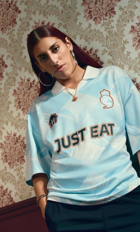 La finale di Champions League ha la sua maglia