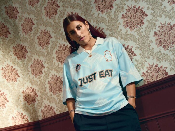 La finale di Champions League ha la sua maglia