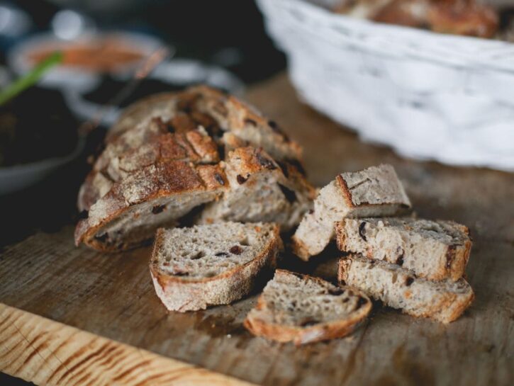 Le migliori ricette per non buttare il pane secco