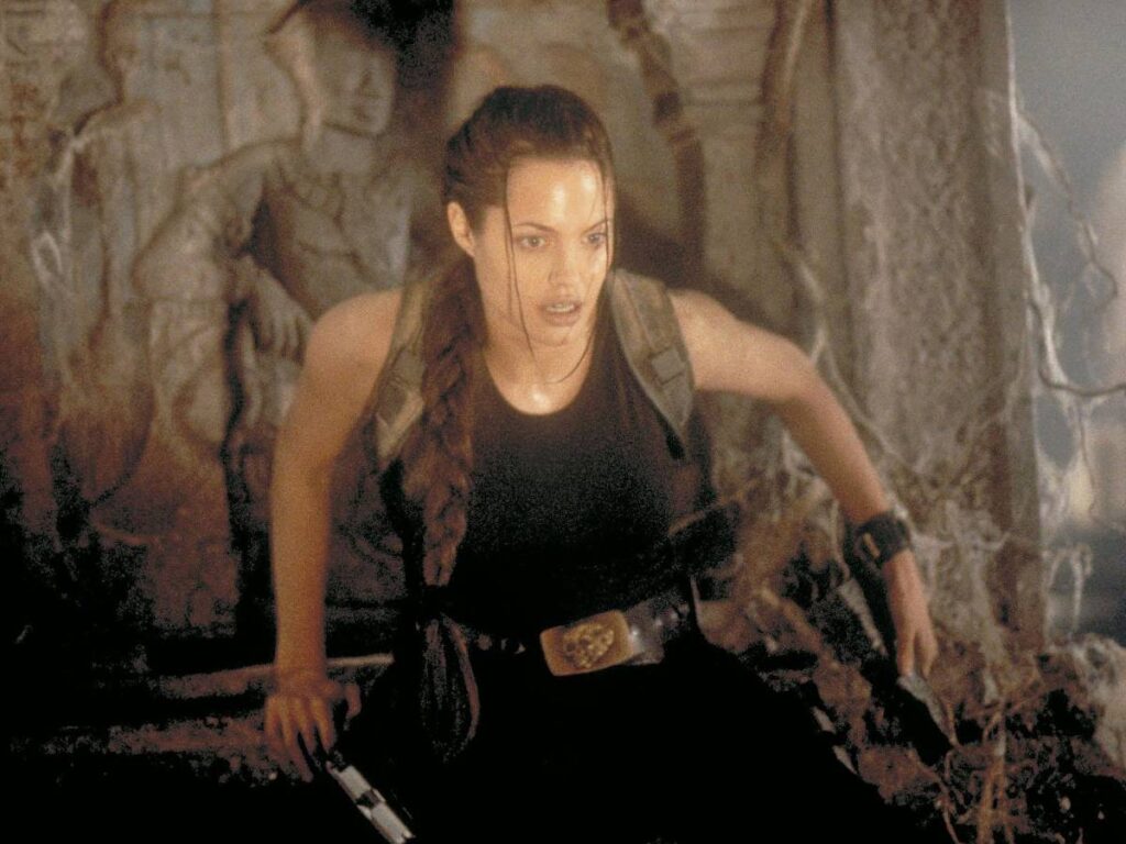 Angelina Jolie nel film Tomb Raider