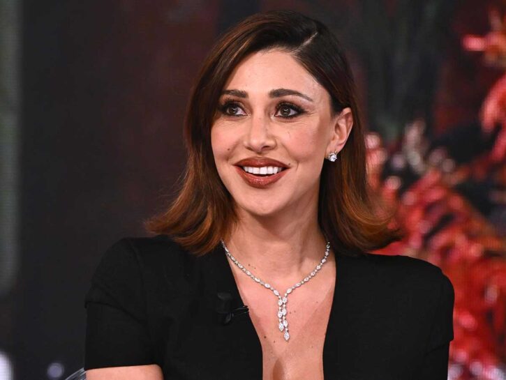 Belen mette in vendita le sue borse griffate, ma i soldi non c'entrano