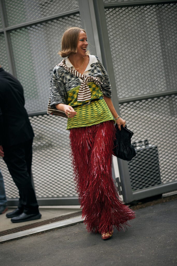 come abbinare i sandali alla gonna tendenza moda estate 2025