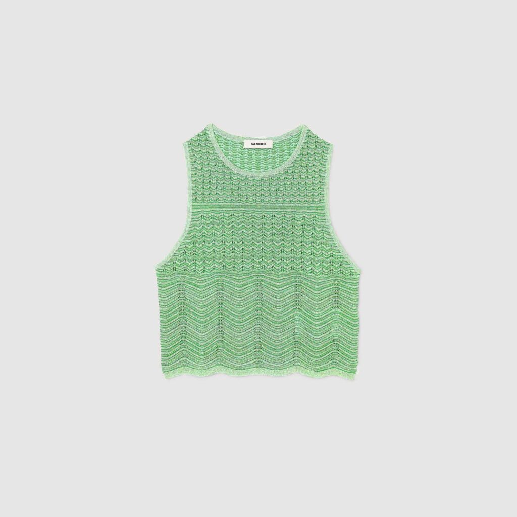 come indossare il latte e menta colore moda estate 2025