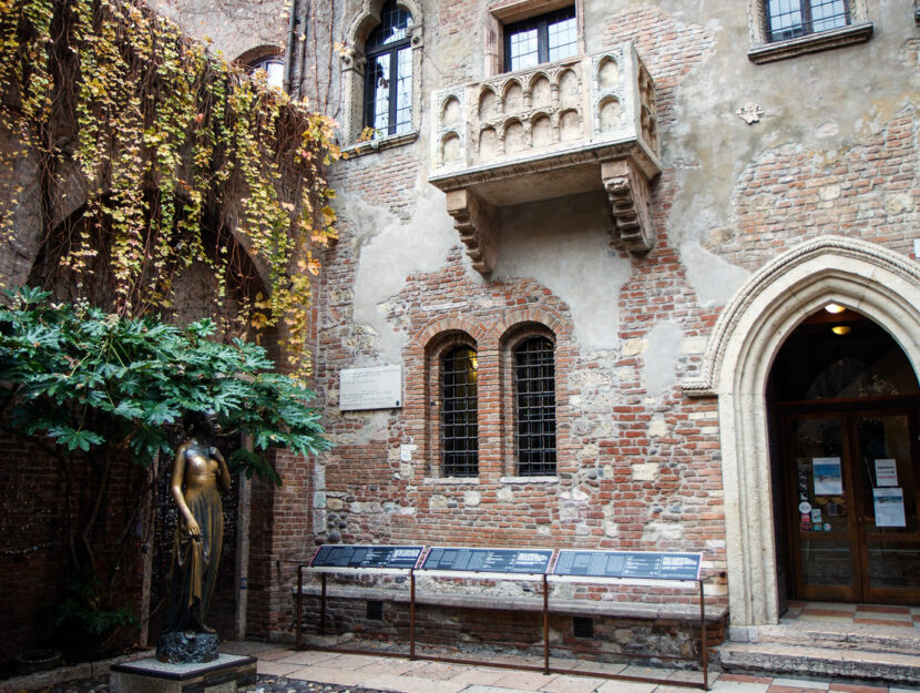 Cortile e balcone di Giulietta Verona