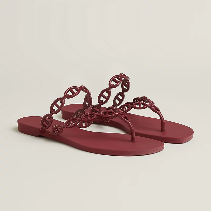 cosa indossare per un aperitivo in spiaggia scarpe moda estate 2025