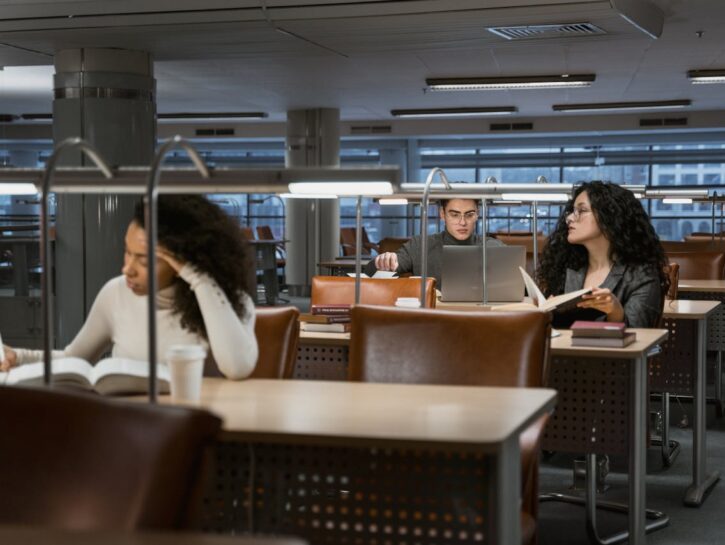 Università, le lauree che garantiscono gli stipendi più alti