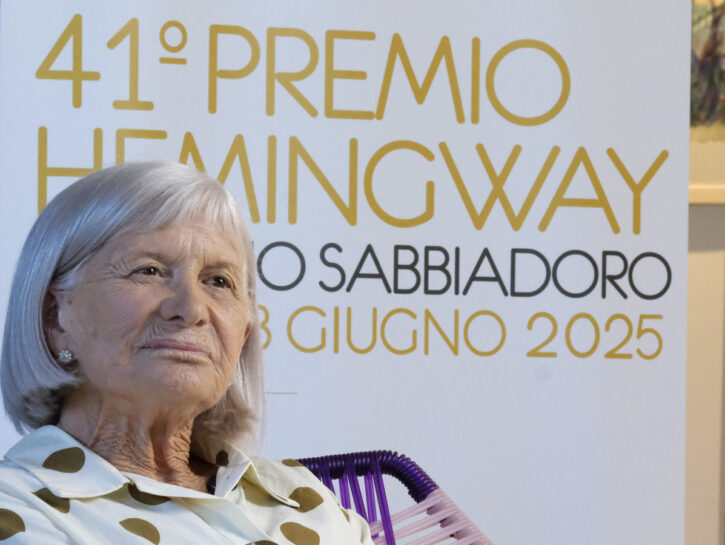 Alicia Giménez-Bartlett: «La mia vita con Petra Delicado»