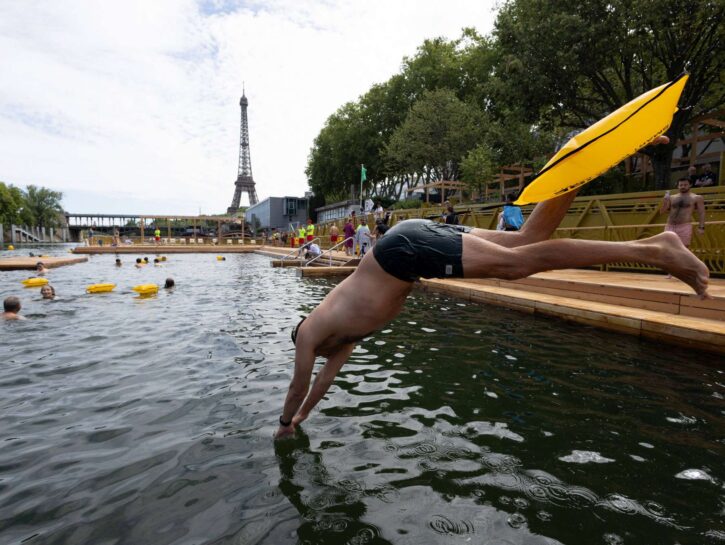 Un bagno nella Senna, tre aree balneabili a Parigi