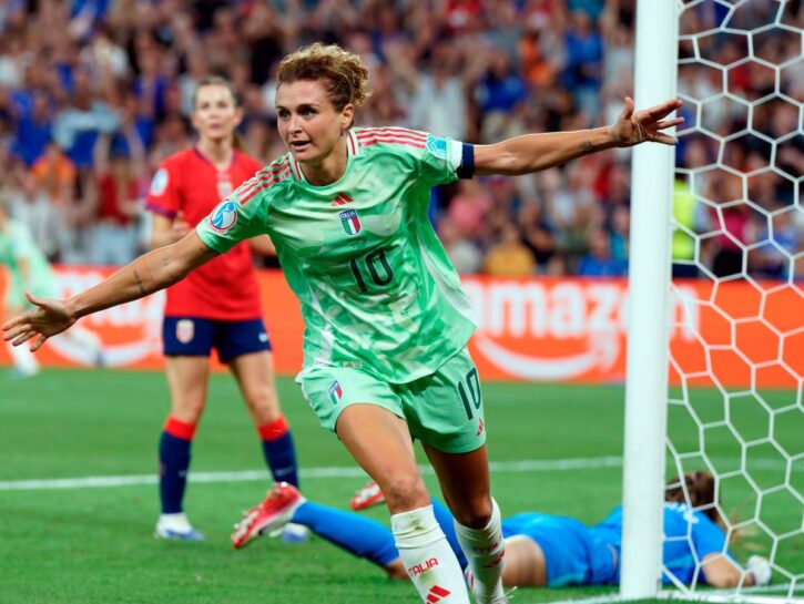 Non è calcio femminile, è calcio