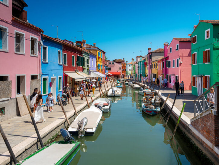 La destinazione più colorata del mondo è in Italia