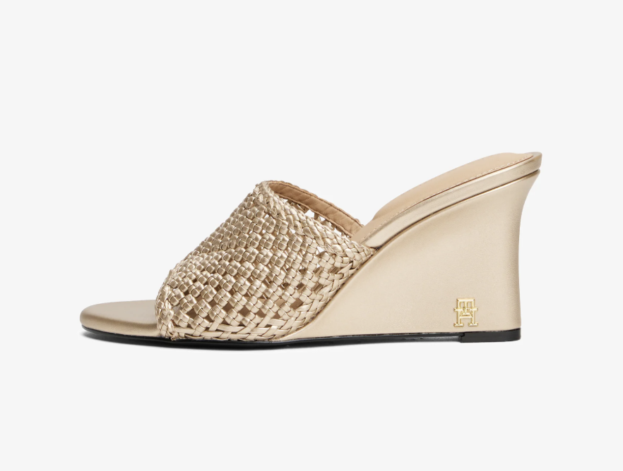 migliori sandali con la zeppa tendenza scarpe moda estate 2025