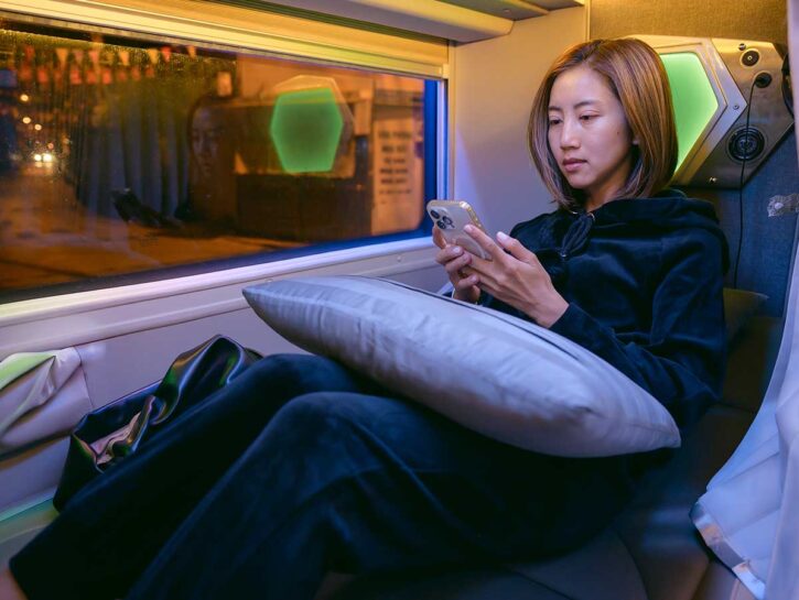 Viaggiare in Europa: nascono gli autobus notturni super lusso