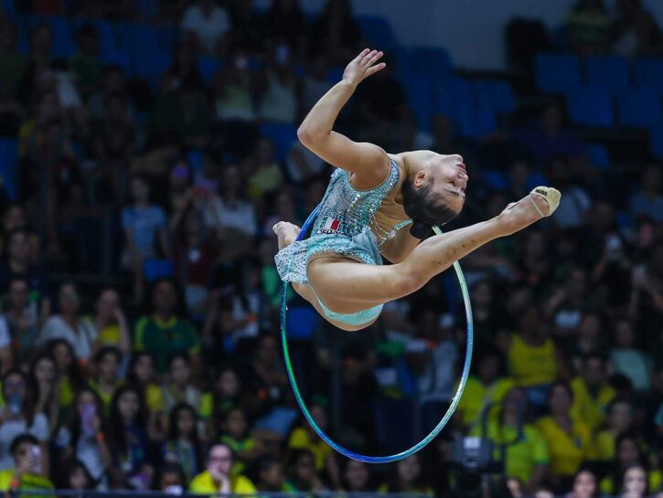 Sofia Raffaeli oro nel cerchio ai mondiali di ginnastica ritmica e la speciale dedica a Lorenzo Bonicelli