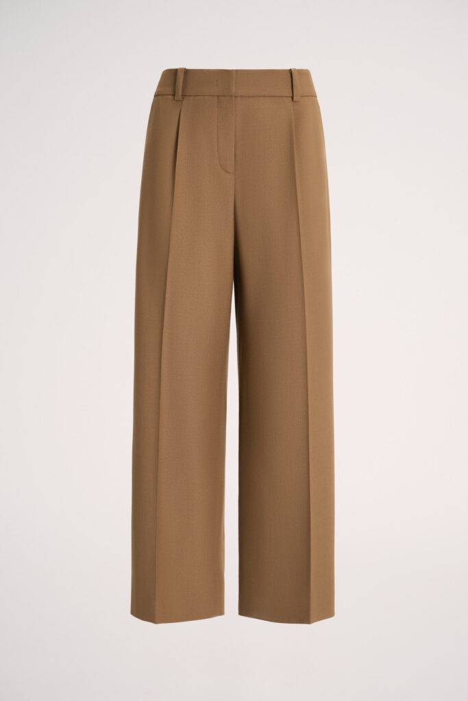 migliori pantaloni khaki tendenza moda autunno inverno 2025 2026