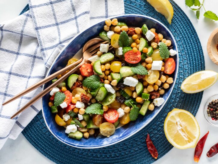 Insalata di ceci, pomodorini e feta