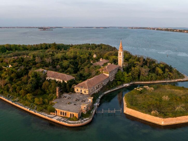 Poveglia, l'isola della Laguna che diventa di tutti