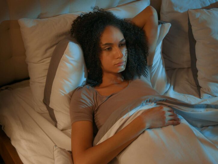 Difficoltà a prendere sonno? Prova col metodo 3-2-1