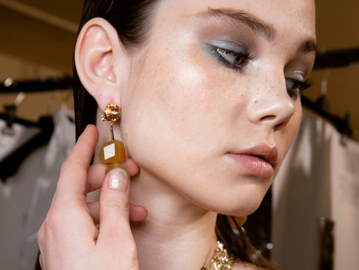 Trucco da cerimonia in estate: ispirazioni per protagonista e invitate