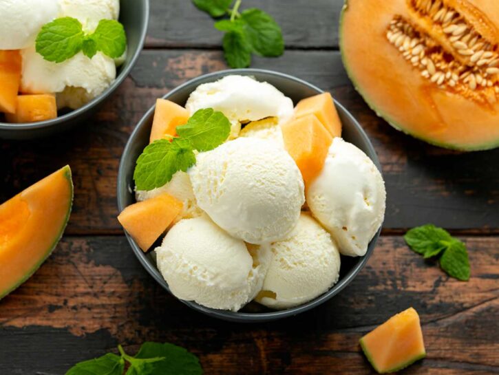Melone caramellato con gelato alla vaniglia