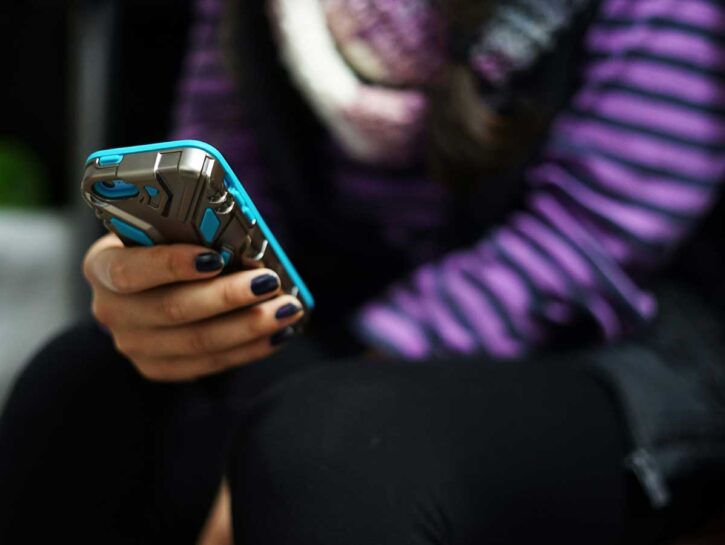L'esclusione online è il nuovo bullismo, i dati della ricerca Helpwanted