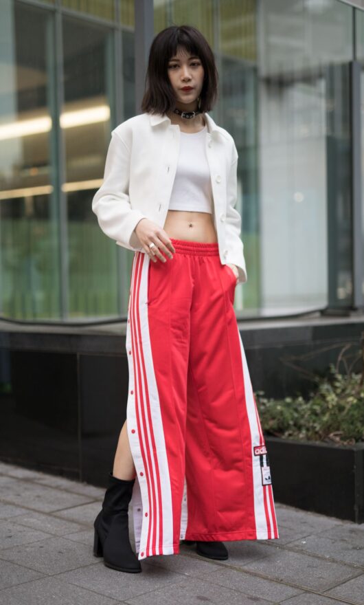 La tendenza dei pantaloni sportivi è quella che devi assolutamente considerare ora