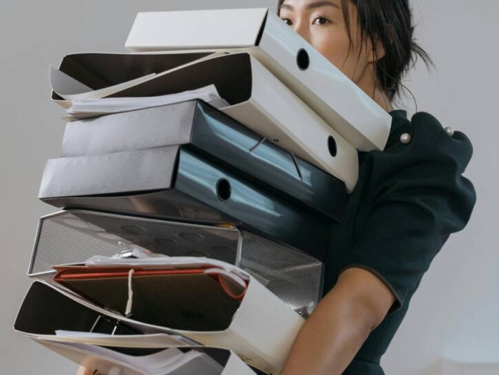 Lavoro tossico: cos’è lo straining