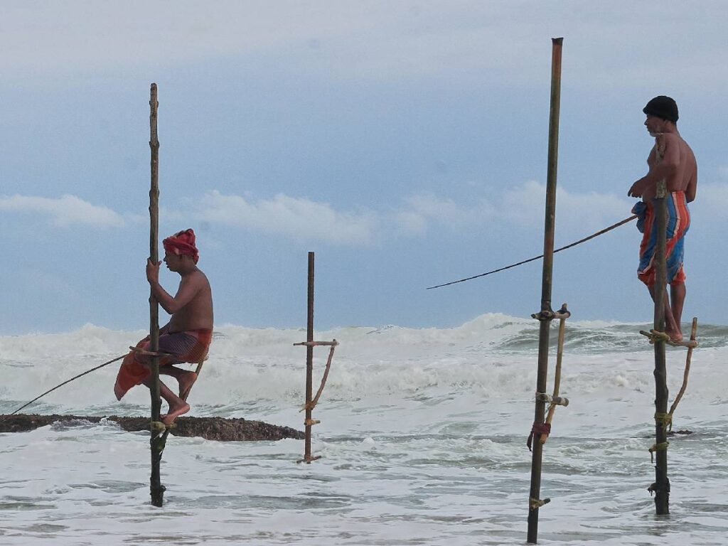 Sri Lanka, i pescatori sui trampoli di Koggala