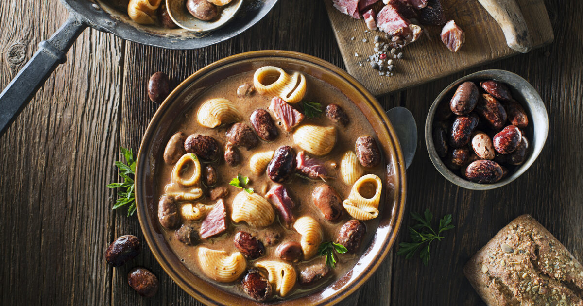 Pasta E Fagioli Light Con Croccante Di Pane Integrale Donna Moderna pasta-e-fagioli-light-con-croccante-di-pane-integrale-donna-moderna