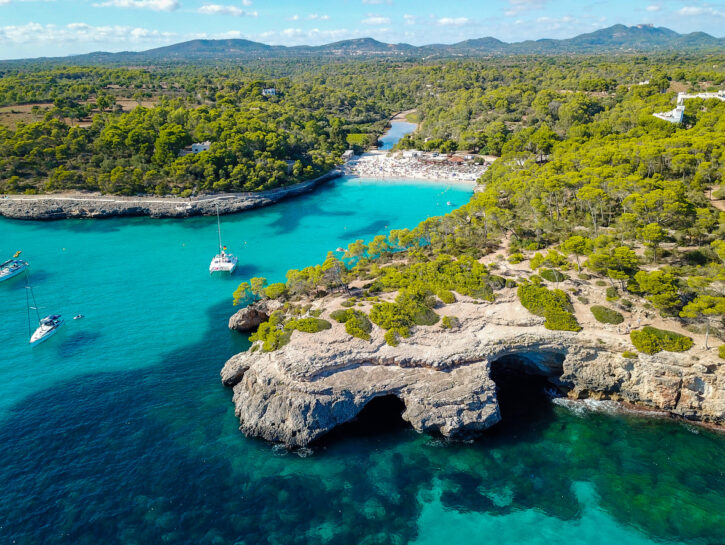 L'isola che non vuole i turisti: «Non siete i benvenuti»