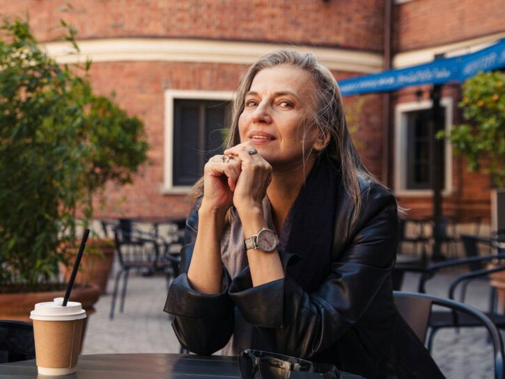 Rinascere in menopausa: quando la seconda vita comincia davvero