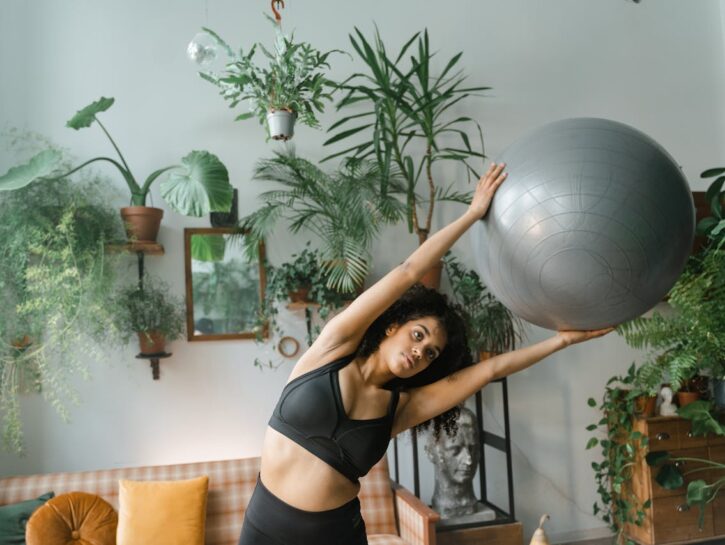 Allenati meno ma meglio: la scienza del micro-workout quotidiano