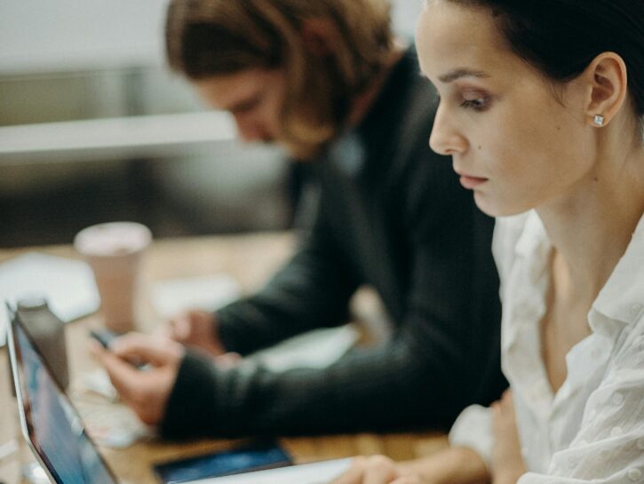 Concentrazione al lavoro: i trucchi per un perfetto 