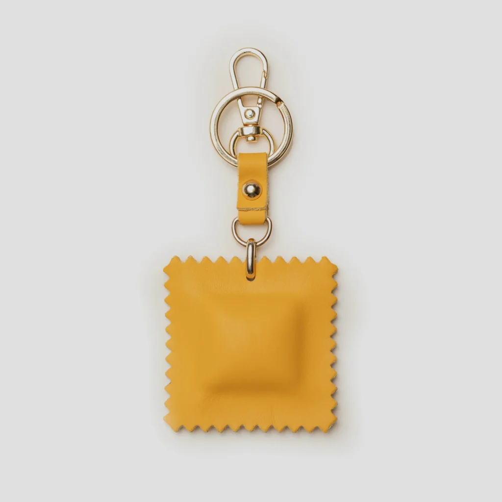 charms per borse e gonne tendenza accessori moda autunno 2025
