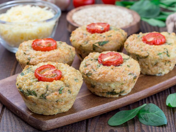 Tortino di quinoa, spinaci e curcuma