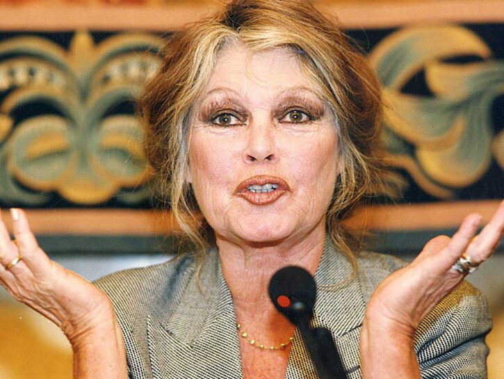 Brigitte Bardot operata in Francia: «Condizioni preoccupanti»