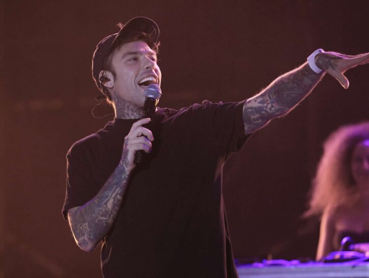 Sanremo 2026, dal ritorno di Blanco a Fedez, il toto-nomi dei cantanti in gara nella prossima edizione