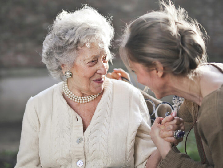 Divorzio in età avanzata: gli effetti sui figli adulti