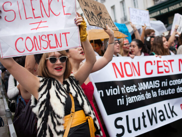 Violenza sessuale, la Francia introduce il consenso nel codice penale