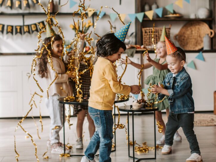 La plastica si annida ormai ovunque: bambini a rischio