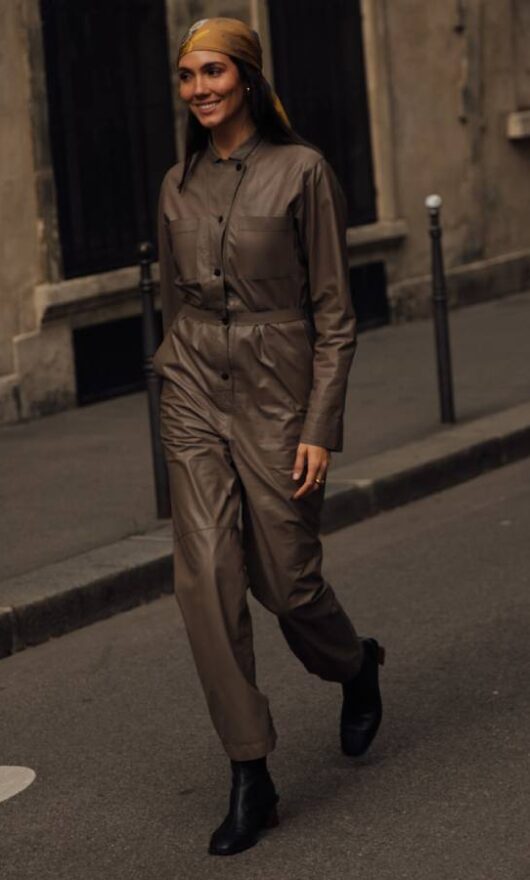Tuta jumpsuit, le it-girls la adorano. Ma come si indossa? 5 idee moda per i tuoi look