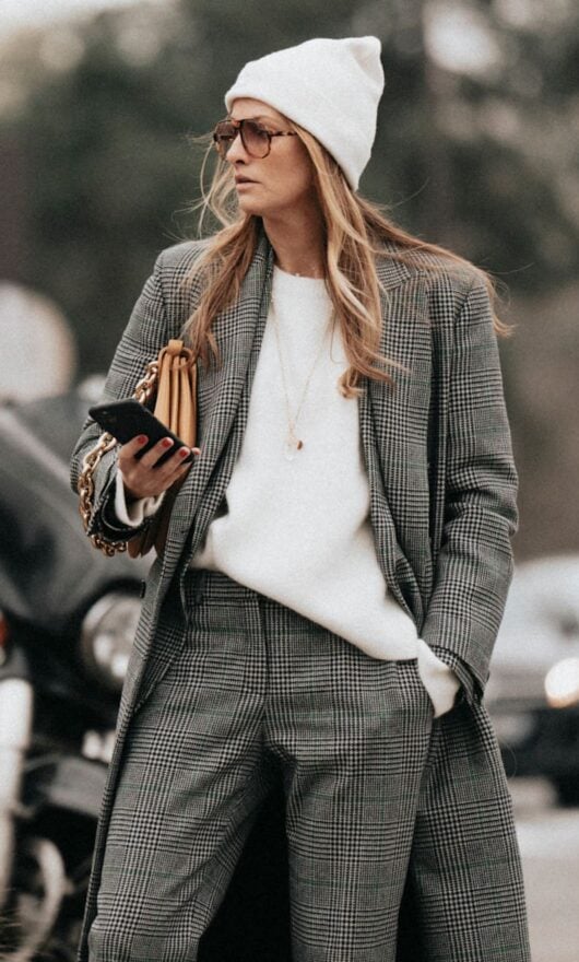 Car coat, investiamo nel cappotto più chic che spopola nelle capitali della moda