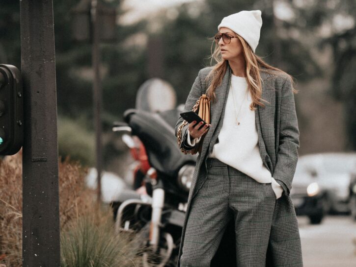 Car coat, investiamo nel cappotto più chic che spopola nelle capitali della moda