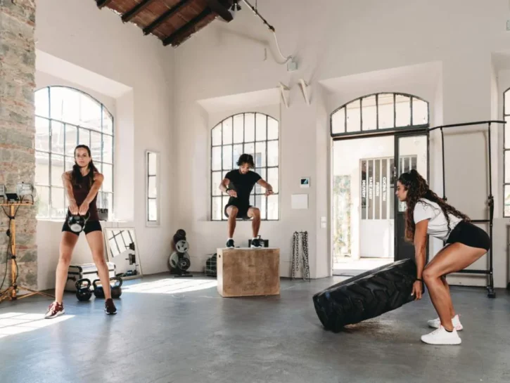 Allenamento a circuito: perché sceglierlo prima delle feste