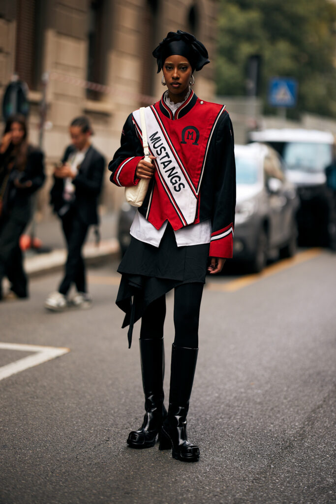 come abbinare leggings e stivali tendenza moda autunno 2025