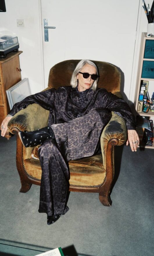 Chi ha detto che la moda dopo i 50 sia noiosa? 5 look per vestirsi con eleganza e personalità