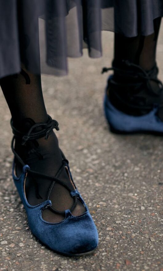 Come indossare le ballerine d'inverno: la calza giusta, al momento giusto