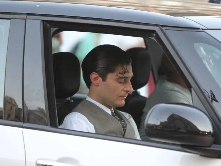 Il Commissario Ricciardi 3, anticipazioni: Lino Guanciale nuovo caso e l'ombra del serial killer