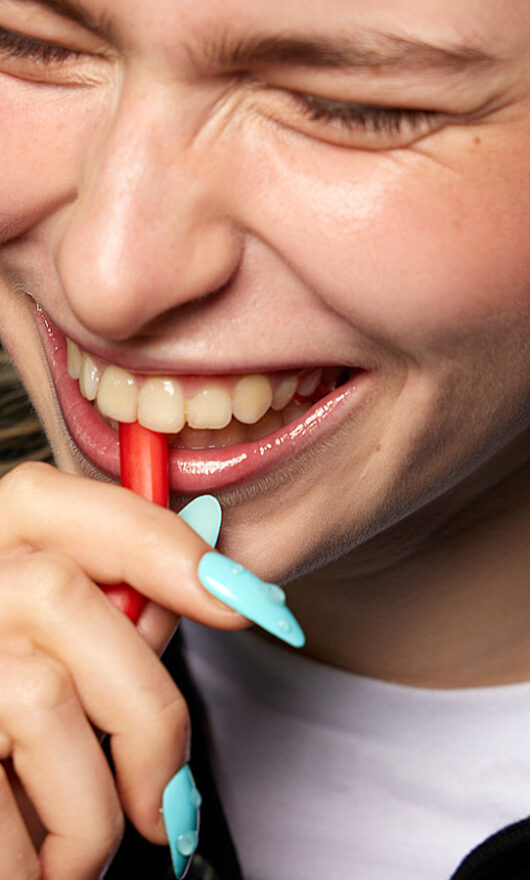Smalto verde acqua, il colore che ti sorprende in inverno