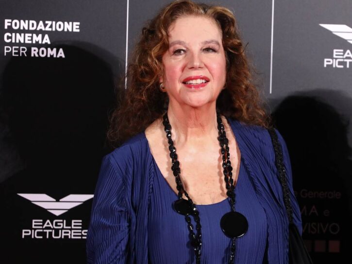 Call my agent 3 Italia, Stefania Sandrelli cosa c'entra con Perfetti Sconosciuti? La verità
