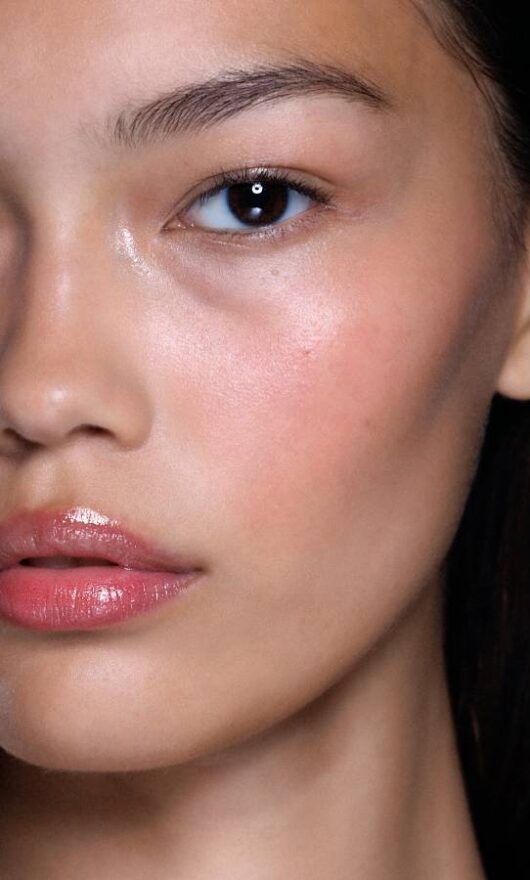 Addio stanchezza! Ecco le dritte per uno sguardo fresco e riposato